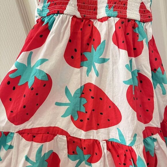 FabKids Smocked Strawberry Dress Girls Size Small 6-7 - Picture 4 of 11